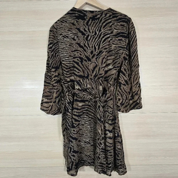GANNI Tiger Print Mini Georgette Brown Long Sleeve Wrap Dress Size 38 (US M/8) - Picture 11 of 14